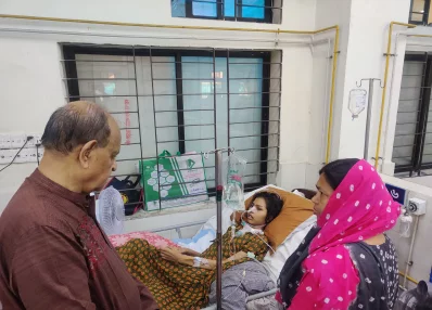 Health and Family Welfare Minister Dr Samanta Lal Sen visits the city&rsquo;s Shaheed Suhrawardy Medical College and Hospital on Wednesday, March 10, 2024. Photo: PID