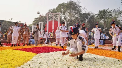 The nation has united to observe Amar Ekushey—Martyrs Day and International Mother Language Day on Friday, February 21, 2025. Photo: Ahadul Karim Khan/Dhaka Tribune