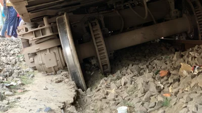 One coach from each train derailed. Photo: Dhaka Tribune