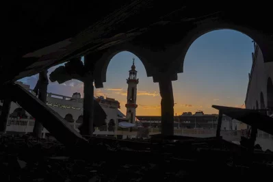 A destroyed section of a school-turned-camp building is pictured after an Israeli strike in Gaza City on March 18, 2025. Photo: AFP