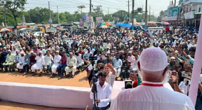 Bangladesh Jamaat-e-Islami Ameer Dr Shafiqur Rahman meeting with members of the Hindu community in Kulaura upazila. Photo: Dhaka Tribune