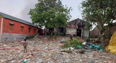 Fire broke out at a jhut (fabric scrap) godown in Dewliabari. Photo: Dhaka Tribune