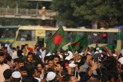 Blockade at Shahbagh Intersection. Photo: Mehedi Hasan/Dhaka Tribune