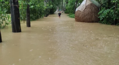 Flood situation in Parshuram, Feni. Photo: Sagor Ghosh/Dhaka Tribune