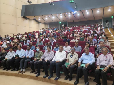 East West University held the 7th Nahreen Khan Memorial Lecture on evolving landscape of literary translation, in memory of former student Nahreen Khan, daughter of late Dr Akbar Ali Khan, at the Manjur Elahi Auditorium on Wednesday, July 16, 2025. Photo: Courtesy