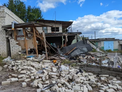 Civilians in Kharkiv face the constant threat of shelling as air raid sirens and explosions have become a grim part of daily life in the city amid the ongoing war in Ukraine. Photo: Dhaka Tribune