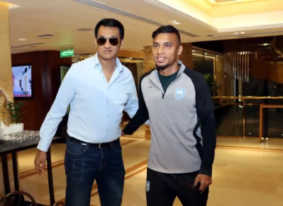 Bangladesh skipper Jamal Bhuiya with team manager Amer Khan on Monday. Photo: BFF