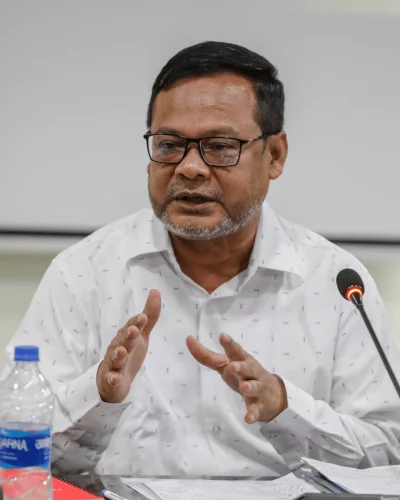 Dr Md Shafiqul Islam Professor, Department of Nuclear Engineering University of Dhaka
