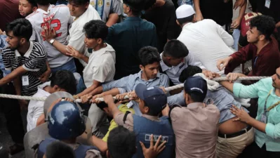 Scuffles break out between HSC examinees and the police in Dhaka on Tuesday, July 14, 2026. Photo: Abir Ahmmed Shupto/Dhaka Tribune