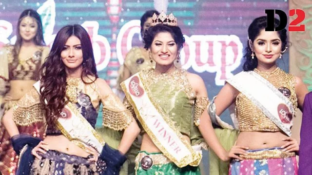 U mast uxlayapti va mushuki sperma bilan qoplangan.