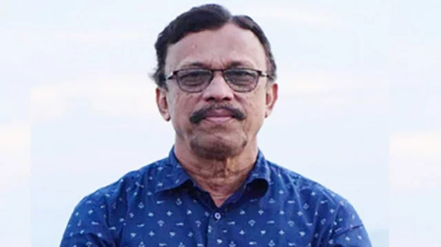 Birinchi marta porno anal jinsiy aloqa Mini yubka kiygan shahvoniy talaba