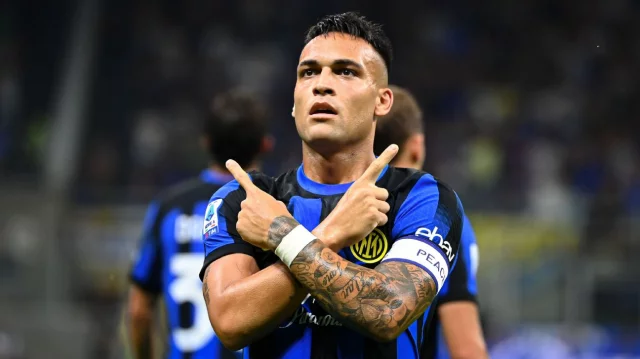 Lautaro Martinez - Trung Phong Của Argentina Ngôi Sao Sáng Lấp Lánh Trên Bầu Trời Bóng Đá