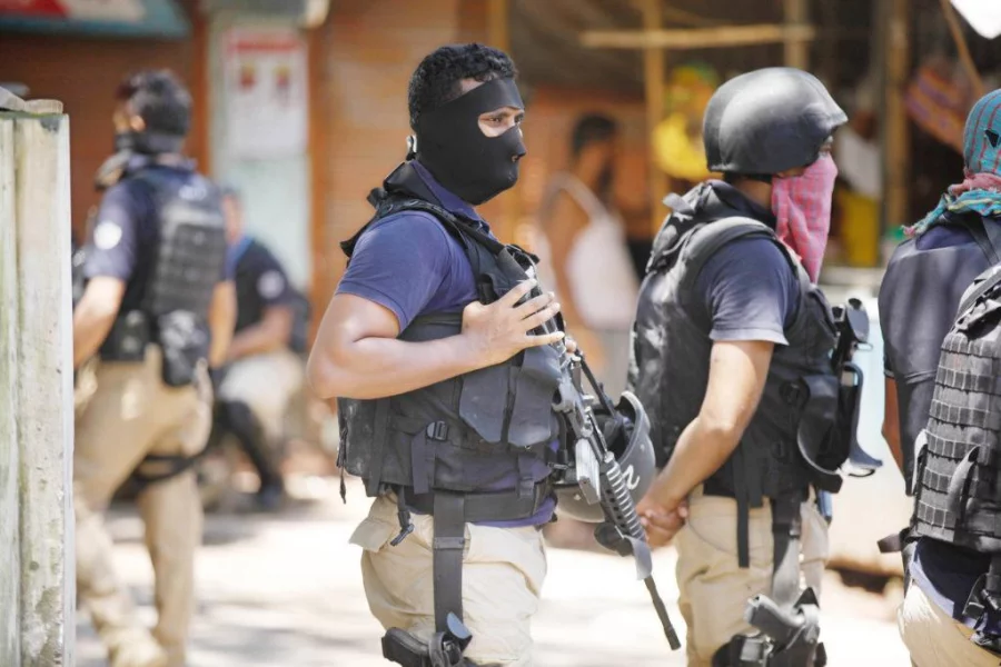 Members of special police unit SWAT are seen at the site where the Gulshan and Sholakia attacks' main perpetrator Tamim Ahmed Chowdhury was found Dhaka Tribune/Mahmud Hossain Opu