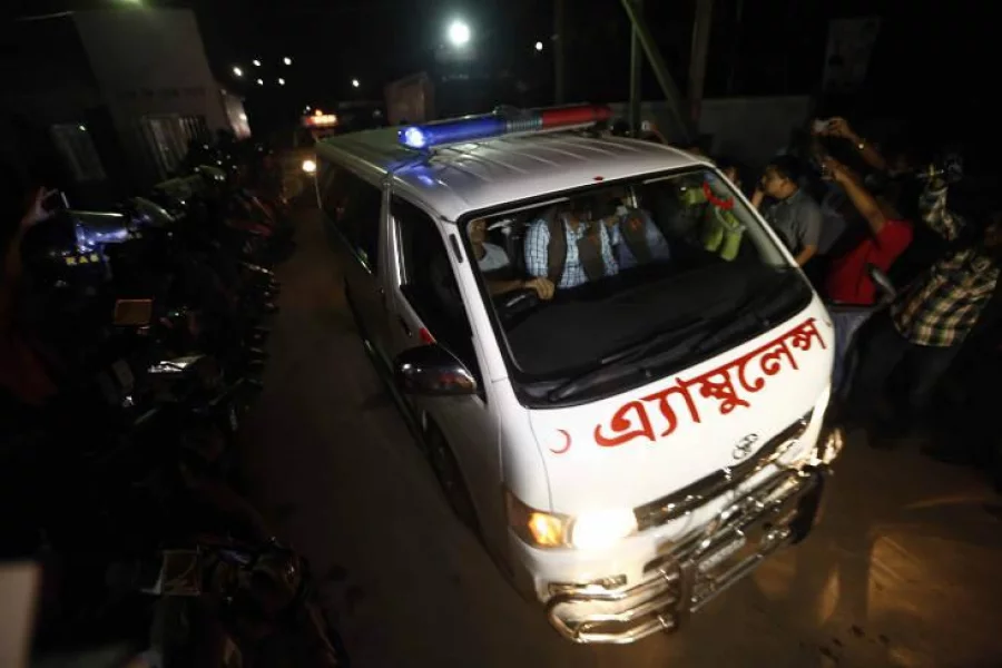 Ambulance carrying executed war criminal Mi Quasem Ali leaves for Manikganj Dhaka Tribune/Mahmud Hossain Opu