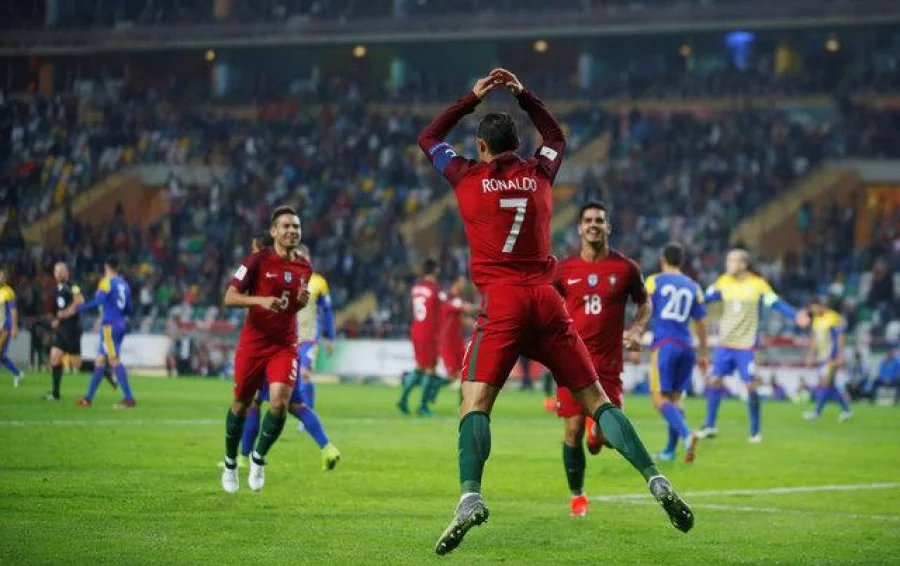 Football Soccer - Portugal v Andorra - World Cup 2018 Qualifier - Aveiro stadium, Aveiro, Portugal - 07/10/16. Portugal's Cristiano Ronaldo celebrates his second goal against Andorra. REUTERS/Rafael Marchante