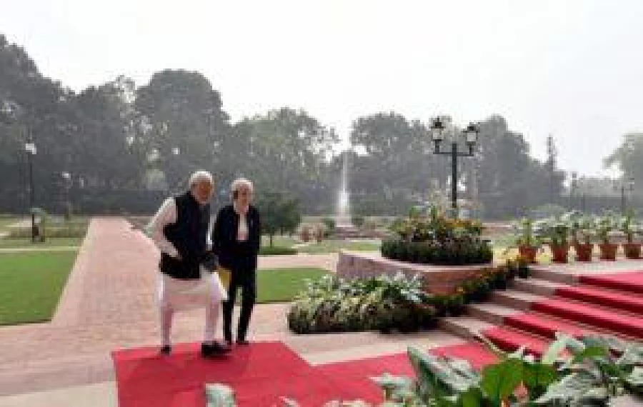 This handout photograph released by the Indian Press Information Bureau (PIB) on November 7, 2016, shows Indian Prime Minister Narendra Modi (L) walks with Britain's Prime Minister Theresa May at Hyderabad House in New Delhi. Prime Minister Theresa May said Britain would become the ultimate free trade champion as she laid the groundwork on November 7 for a potential post-Brexit deal with India, the world's fastest growing major economy.  / AFP PHOTO / PIB / - / RESTRICTED TO EDITORIAL USE - MANDATORY CREDIT "AFP PHOTO / PIB" - NO MARKETING NO ADVERTISING CAMPAIGNS - DISTRIBUTED AS A SERVICE TO CLIENTS