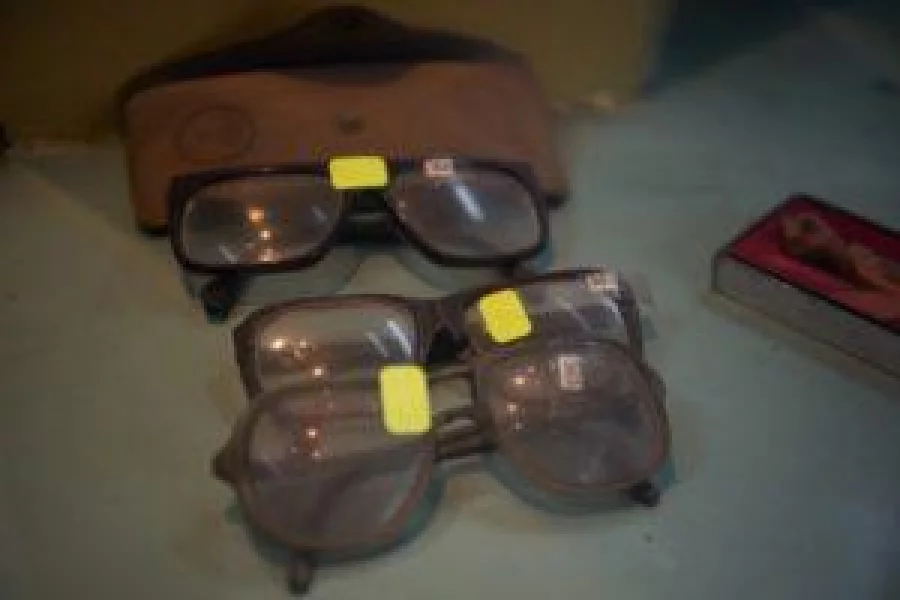 Picture taken at a museum at the anti-terrorist direction Dircote that keeps some personal belongings of the leader of the terrorist group Sendero Luminoso (Shining Path), Abimael Guzman, and other stuff related to the group, in Lima, on October 27, 2016. A modest police museum keeps hundreds of personal belongings of the historical leader of the Maoist group Sendero Luminoso, Abimael Guzman, to show the threat posed by this fundamentalist guerrilla to Peru. / AFP PHOTO / Ernesto BENAVIDES