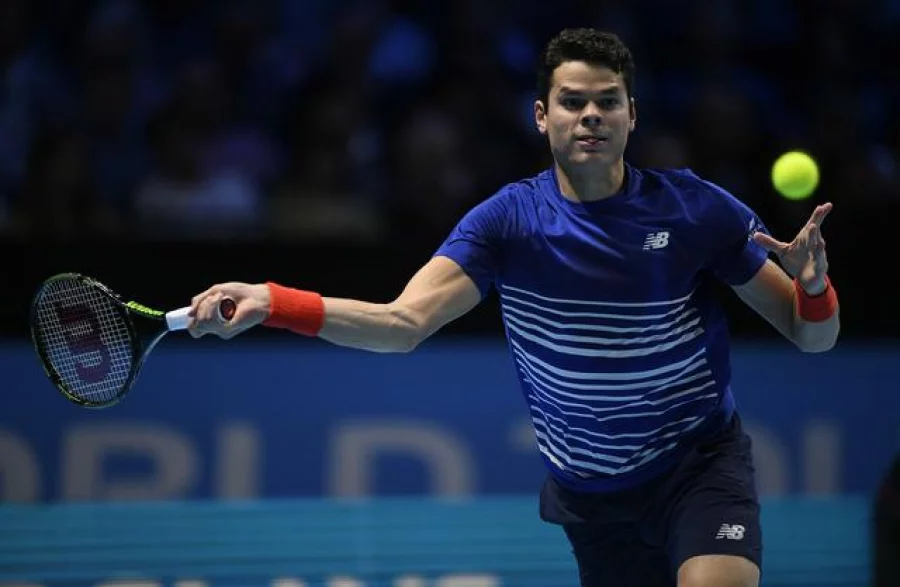 Britain Tennis - Barclays ATP World Tour Finals - O2 Arena, London - 17/11/16 Canada's Milos Raonic in action during his round robin match with Austria's Dominic Thiem Action Images via Reuters / Tony O'Brien Livepic EDITORIAL USE ONLY.