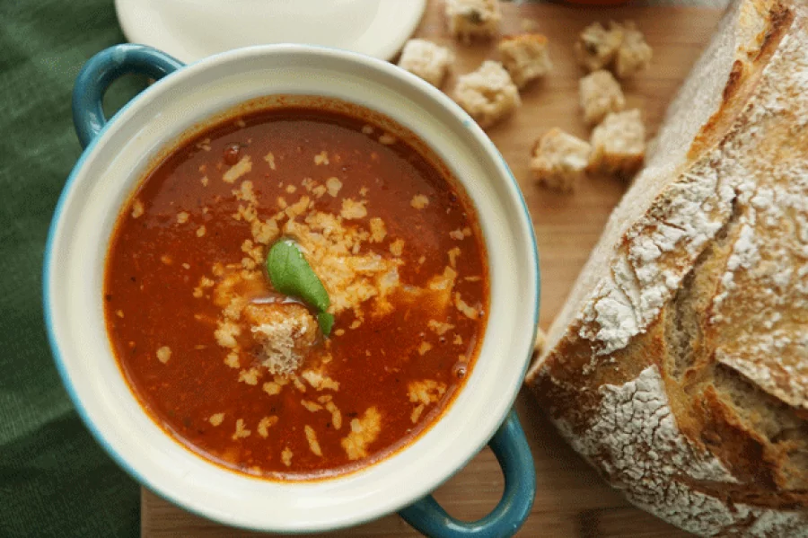 Roasted-tomato-soup-1