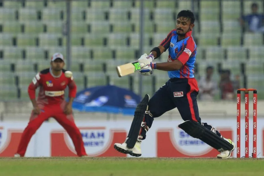 Chittagong Vikings set 167 runs target for Rangpur Riders