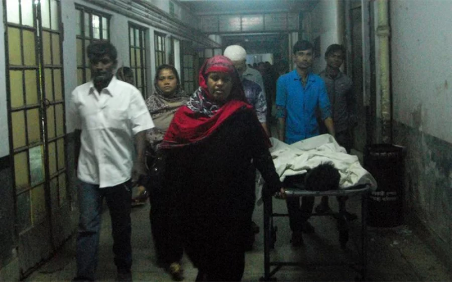 The body of the deceased is being taken to the morgue for autopsy Dhaka Tribune