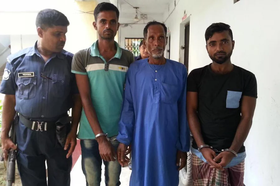 Three of the 10 people who have been accused of brutally assaulting 13-year-old Parvez Mollah for having a chat with a girl in Kaliganj upazila of Jhenaidah Dhaka Tribune 