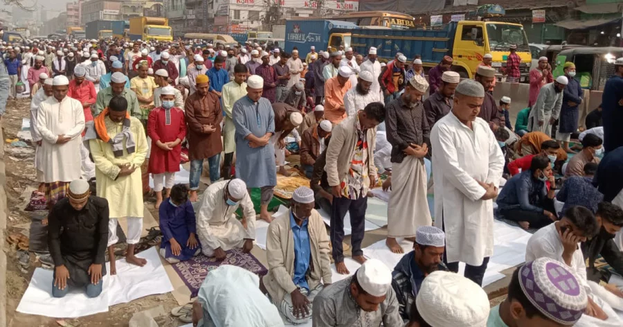 Bangladesh’s largest Jummah prayer held at Bishwa Ijtema