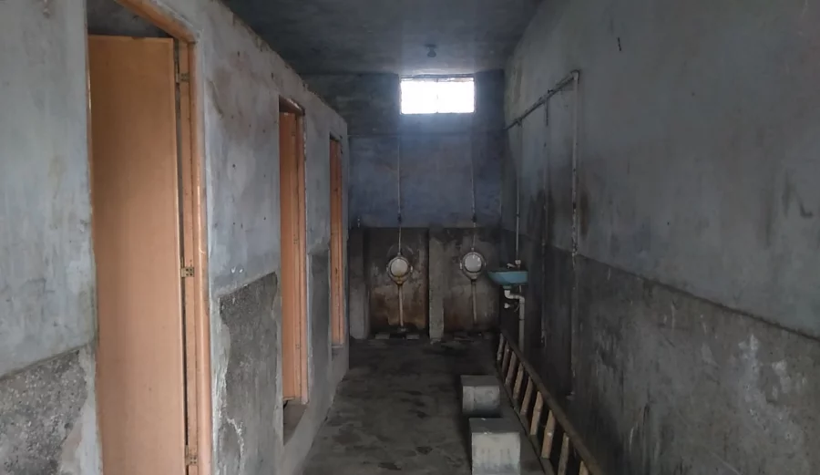 Most public toilets in bad state in Khulna city