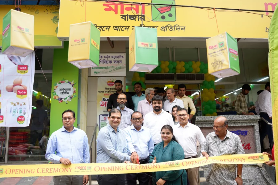Meena Bazar opens 3 new outlets in Dhaka