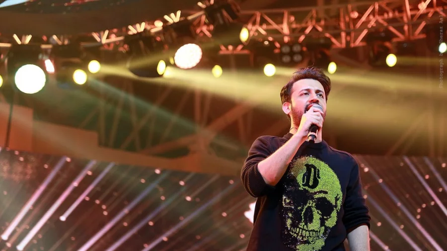 Pakistani singer Atif Aslam performs at a concert. Photo: Atif Aslam/Facebook